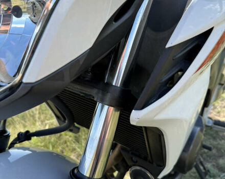 Белый Хонда CB 400F, объемом двигателя 0.4 л и пробегом 15 тыс. км за 4600 $, фото 4 на Automoto.ua