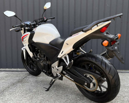 Белый Хонда CB 400F, объемом двигателя 0.4 л и пробегом 20 тыс. км за 4200 $, фото 4 на Automoto.ua