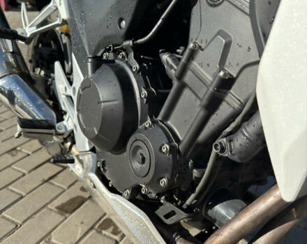 Белый Хонда CB 400F, объемом двигателя 0.4 л и пробегом 13 тыс. км за 4900 $, фото 5 на Automoto.ua