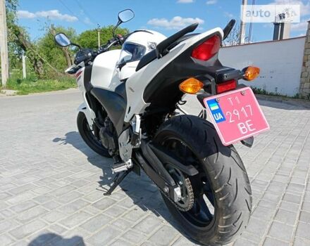 Білий Хонда CB 400F, об'ємом двигуна 0.4 л та пробігом 23 тис. км за 5200 $, фото 1 на Automoto.ua