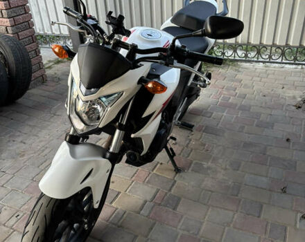 Белый Хонда CB 400F, объемом двигателя 0.4 л и пробегом 22 тыс. км за 4900 $, фото 1 на Automoto.ua