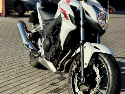 Хонда CB 400F 2013 у Дніпро (Дніпропетровську) на Automoto.ua Білий Хонда CB 400F, об'ємом двигуна 0.4 л та пробігом 13 тис. км за 4900 $, фото 1 на Automoto.ua