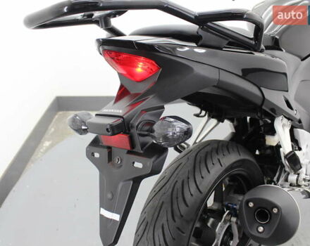 Черный Хонда CB 400F, объемом двигателя 0.4 л и пробегом 21 тыс. км за 4000 $, фото 19 на Automoto.ua