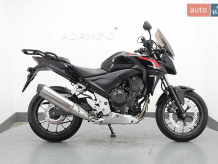 Хонда CB 400F 2013 в Гниване на Automoto.ua Черный Хонда CB 400F, объемом двигателя 0.4 л и пробегом 21 тыс. км за 4000 $, фото 1 на Automoto.ua
