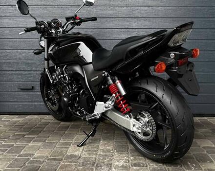 Черный Хонда CB 400SF, объемом двигателя 0.4 л и пробегом 12 тыс. км за 7500 $, фото 6 на Automoto.ua