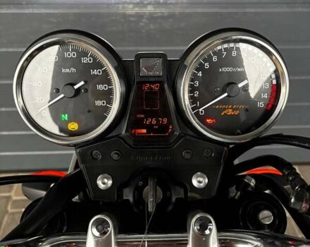 Черный Хонда CB 400SF, объемом двигателя 0.4 л и пробегом 12 тыс. км за 7500 $, фото 3 на Automoto.ua