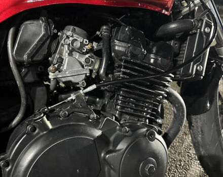 Черный Хонда CB 400SF, объемом двигателя 0.4 л и пробегом 40 тыс. км за 3000 $, фото 10 на Automoto.ua