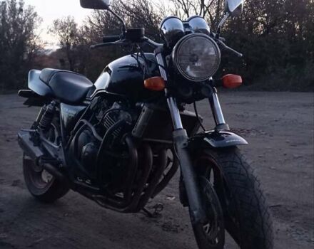 Черный Хонда CB 400SF, объемом двигателя 0.4 л и пробегом 50 тыс. км за 2900 $, фото 2 на Automoto.ua