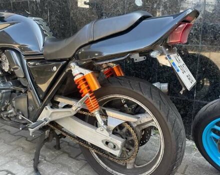 Хонда CB 400SF 1995 в Киеве на Automoto.ua Черный Хонда CB 400SF, объемом двигателя 0.4 л и пробегом 62 тыс. км за 2400 $, фото 4 на Automoto.ua