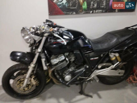 Хонда CB 400SF 1998 в Коцюбинское на Automoto.ua Черный Хонда CB 400SF, объемом двигателя 0.4 л и пробегом 12 тыс. км за 1950 $, фото 1 на Automoto.ua