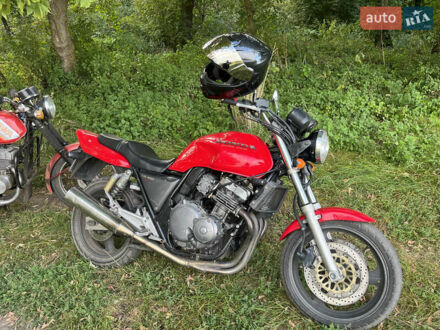 Хонда CB 400SF 1994 в Гадяче на Automoto.ua Красный Хонда CB 400SF, объемом двигателя 0.4 л и пробегом 46 тыс. км за 2100 $, фото 1 на Automoto.ua