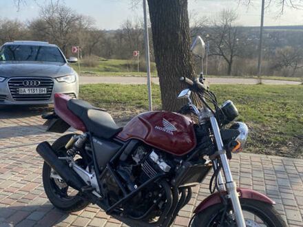 Червоний Хонда CB 400SF, об'ємом двигуна 0.4 л та пробігом 15 тис. км за 2800 $, фото 1 на Automoto.ua