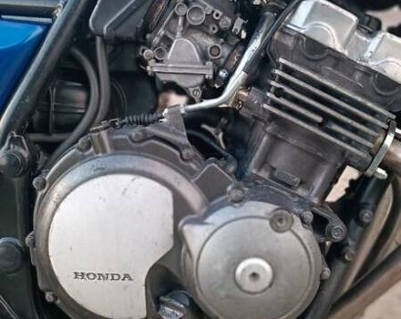 Хонда CB 400SF, объемом двигателя 0 л и пробегом 61 тыс. км за 2550 $, фото 2 на Automoto.ua