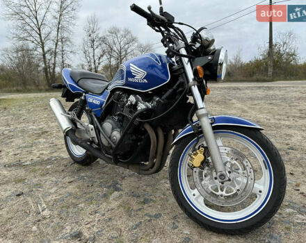 Хонда CB 400SF 2002 в Киеве на Automoto.ua Хонда CB 400SF, объемом двигателя 0.4 л и пробегом 40 тыс. км за 2800 $, фото 3 на Automoto.ua