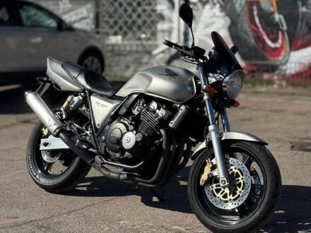 Хонда CB 400SF 2001 у Києві на Automoto.ua Хонда CB 400SF, об'ємом двигуна 0 л та пробігом 38 тис. км за 3200 $, фото 1 на Automoto.ua