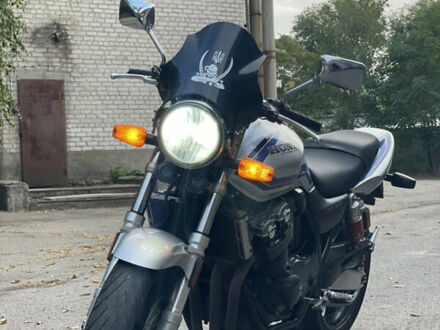 Хонда CB 400SF 2003 у Запоріжжя на Automoto.ua Хонда CB 400SF, об'ємом двигуна 0 л та пробігом 67 тис. км за 3650 $, фото 1 на Automoto.ua