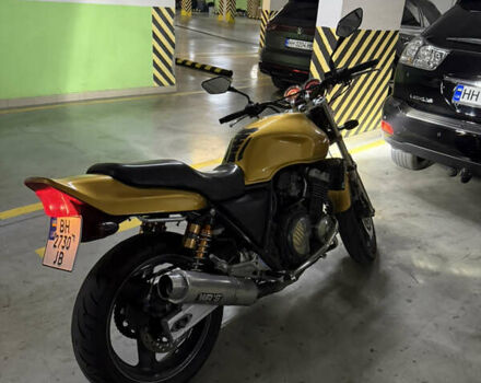 Жовтий Хонда CB 400SF, об'ємом двигуна 0.39 л та пробігом 30 тис. км за 3200 $, фото 3 на Automoto.ua