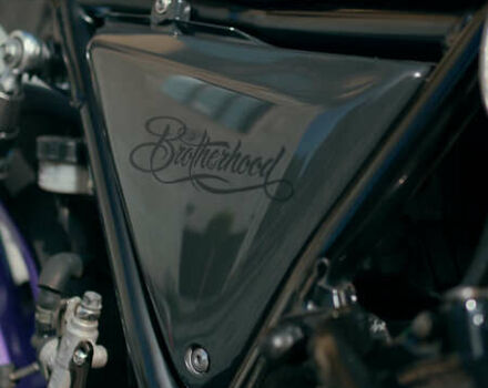 Сірий Хонда CB 400SF, об'ємом двигуна 0.4 л та пробігом 60 тис. км за 5499 $, фото 7 на Automoto.ua