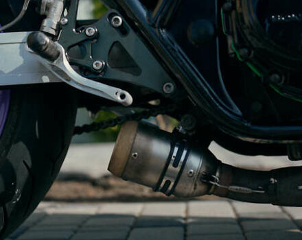 Сірий Хонда CB 400SF, об'ємом двигуна 0.4 л та пробігом 60 тис. км за 5499 $, фото 4 на Automoto.ua