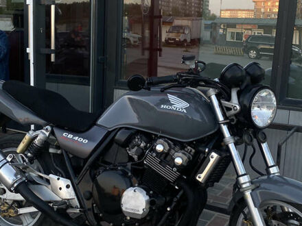 Сірий Хонда CB 400SF, об'ємом двигуна 0.4 л та пробігом 45 тис. км за 2500 $, фото 1 на Automoto.ua