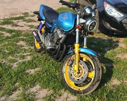 Синий Хонда CB 400SF, объемом двигателя 0.4 л и пробегом 37 тыс. км за 2700 $, фото 1 на Automoto.ua