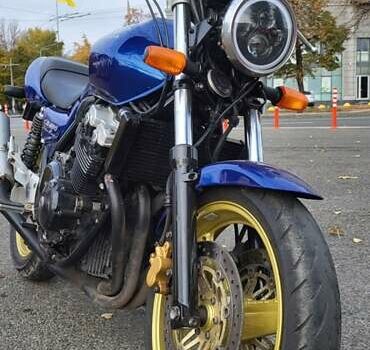 Синий Хонда CB 400SF, объемом двигателя 0.4 л и пробегом 36 тыс. км за 3800 $, фото 5 на Automoto.ua