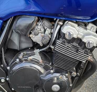Синий Хонда CB 400SF, объемом двигателя 0.4 л и пробегом 36 тыс. км за 3800 $, фото 6 на Automoto.ua