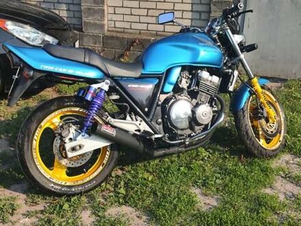 Хонда CB 400SF 1995 в Харькове на Automoto.ua Синий Хонда CB 400SF, объемом двигателя 0.4 л и пробегом 37 тыс. км за 2700 $, фото 1 на Automoto.ua