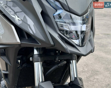 Серый Хонда CB 400X, объемом двигателя 0.4 л и пробегом 37 тыс. км за 5600 $, фото 9 на Automoto.ua