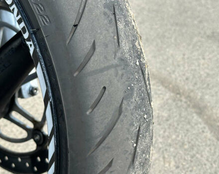 Белый Хонда CB 600F Hornet, объемом двигателя 0.6 л и пробегом 68 тыс. км за 4200 $, фото 12 на Automoto.ua