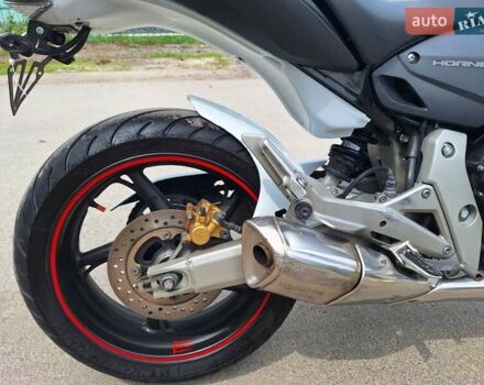 Белый Хонда CB 600F Hornet, объемом двигателя 0.6 л и пробегом 41 тыс. км за 5200 $, фото 13 на Automoto.ua