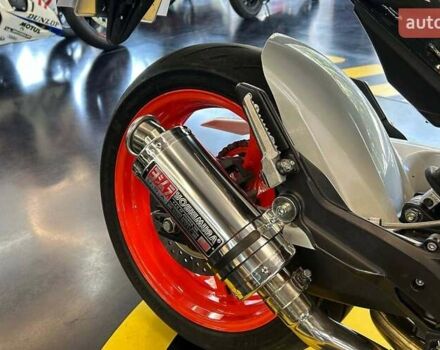 Білий Хонда CB 600F Hornet, об'ємом двигуна 0.6 л та пробігом 29 тис. км за 6800 $, фото 13 на Automoto.ua