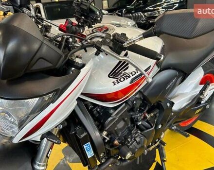 Белый Хонда CB 600F Hornet, объемом двигателя 0.6 л и пробегом 29 тыс. км за 6800 $, фото 15 на Automoto.ua