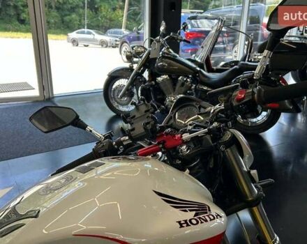 Білий Хонда CB 600F Hornet, об'ємом двигуна 0.6 л та пробігом 29 тис. км за 6800 $, фото 9 на Automoto.ua