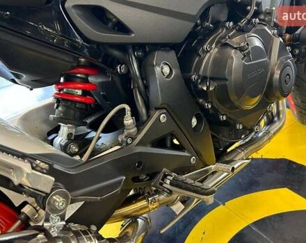 Білий Хонда CB 600F Hornet, об'ємом двигуна 0.6 л та пробігом 29 тис. км за 6800 $, фото 10 на Automoto.ua