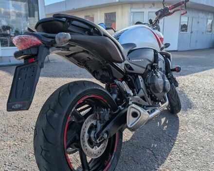 Білий Хонда CB 600F Hornet, об'ємом двигуна 0.6 л та пробігом 35 тис. км за 5799 $, фото 5 на Automoto.ua