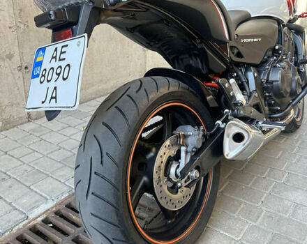 Белый Хонда CB 600F Hornet, объемом двигателя 0.6 л и пробегом 33 тыс. км за 5800 $, фото 11 на Automoto.ua