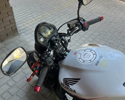 Белый Хонда CB 600F Hornet, объемом двигателя 0.6 л и пробегом 33 тыс. км за 5800 $, фото 7 на Automoto.ua