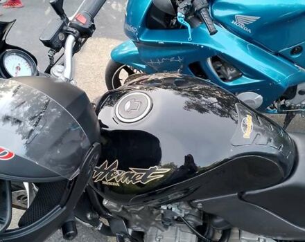 Черный Хонда CB 600F Hornet, объемом двигателя 0.6 л и пробегом 38 тыс. км за 4000 $, фото 1 на Automoto.ua