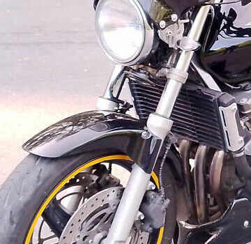 Черный Хонда CB 600F Hornet, объемом двигателя 0.6 л и пробегом 38 тыс. км за 4000 $, фото 9 на Automoto.ua