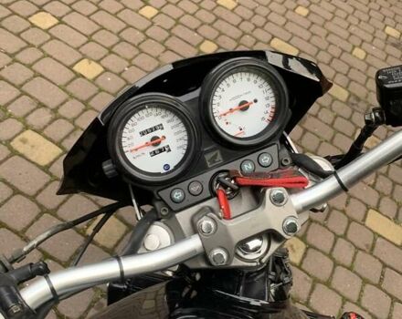 Черный Хонда CB 600F Hornet, объемом двигателя 0.6 л и пробегом 21 тыс. км за 4500 $, фото 5 на Automoto.ua