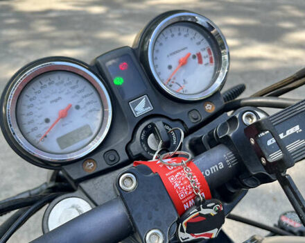 Черный Хонда CB 600F Hornet, объемом двигателя 0.6 л и пробегом 25 тыс. км за 5300 $, фото 20 на Automoto.ua