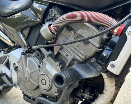 Черный Хонда CB 600F Hornet, объемом двигателя 0.6 л и пробегом 25 тыс. км за 5300 $, фото 7 на Automoto.ua