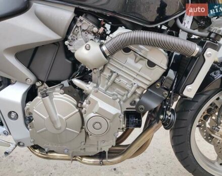 Черный Хонда CB 600F Hornet, объемом двигателя 0.6 л и пробегом 29 тыс. км за 5199 $, фото 4 на Automoto.ua