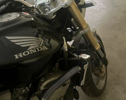 Черный Хонда CB 600F Hornet, объемом двигателя 0 л и пробегом 37 тыс. км за 4600 $, фото 2 на Automoto.ua