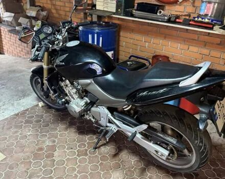 Черный Хонда CB 600F Hornet, объемом двигателя 0.6 л и пробегом 40 тыс. км за 4400 $, фото 6 на Automoto.ua