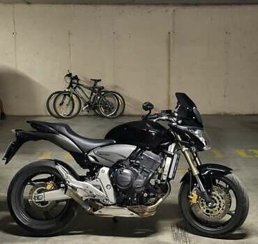 Черный Хонда CB 600F Hornet, объемом двигателя 0.6 л и пробегом 43 тыс. км за 5550 $, фото 6 на Automoto.ua