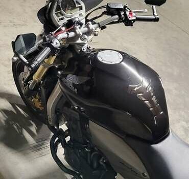 Черный Хонда CB 600F Hornet, объемом двигателя 0.6 л и пробегом 43 тыс. км за 5550 $, фото 5 на Automoto.ua