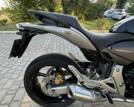 Черный Хонда CB 600F Hornet, объемом двигателя 0.6 л и пробегом 32 тыс. км за 5700 $, фото 5 на Automoto.ua