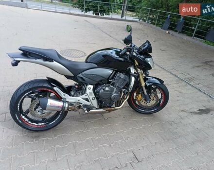 Черный Хонда CB 600F Hornet, объемом двигателя 0.6 л и пробегом 62 тыс. км за 5400 $, фото 2 на Automoto.ua